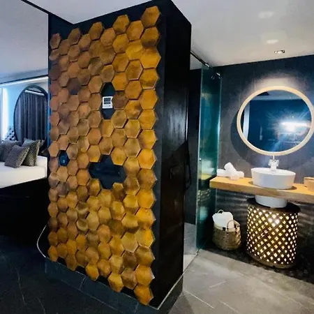Poem Apartments, Canteras Apartment