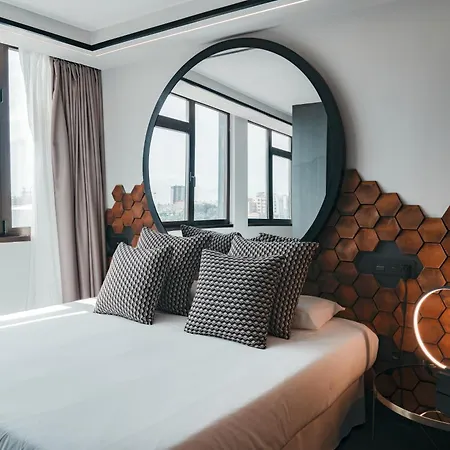Poem Apartments, Canteras *
